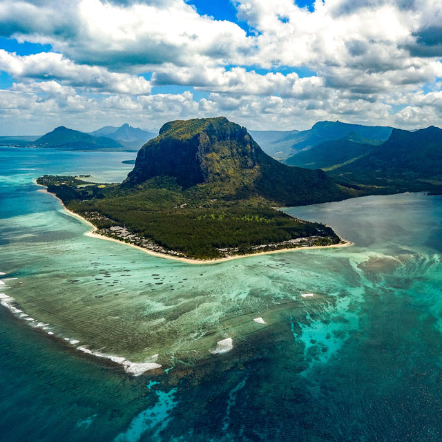 xavier-coiffic-dcovteh2ti4-unsplash-mobile