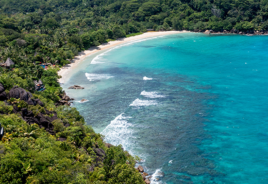 2_HRH_Tour_Mahe_Seychelles_Lions_Tigers_Tradewinds_2024_552x378
