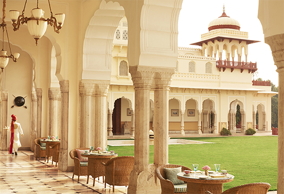 6_HRH_Tour_Jaiper_India_Taj_Rambagh_Palace_Lions_Tigers_Tradewinds_2024_552x378