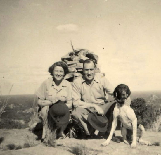 module-about-timeline-the_tett_grandparents-924px-00