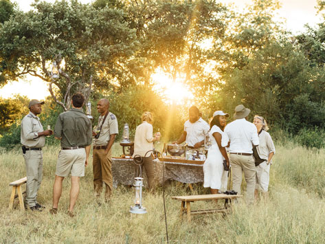 Sundowners at Tanda Tula.