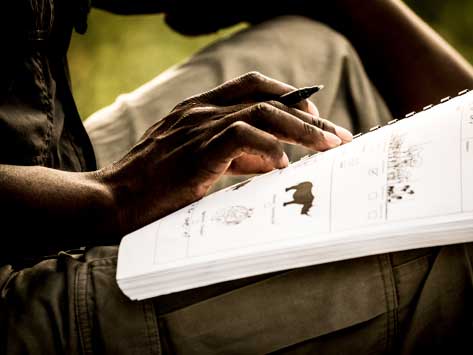 Mombo-CrookesAndJackson-113-Wilderness-Conservation-Community