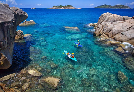 Kayaking_to_Koko_Island-(1)_552x378