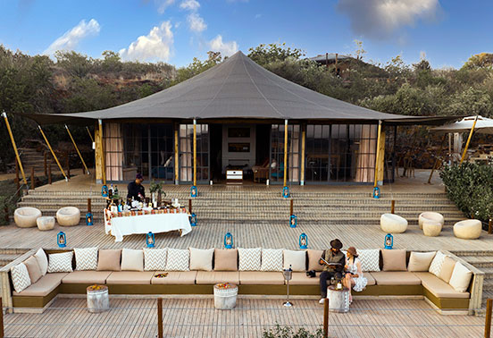 Loisaba-Lodo-Springs---Deck-view_552x378